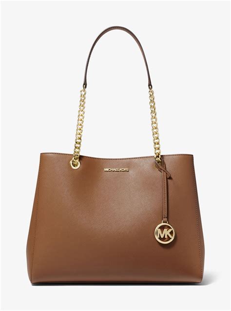 Michael Kors saffiano shoulder bag